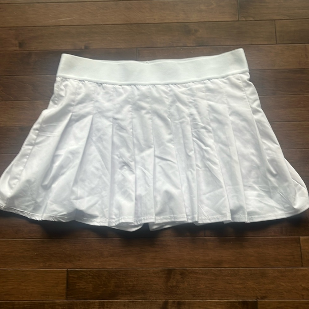White tennis pleated miniskirt  skort size medium